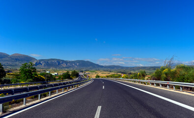 Autobahn Aftokinitodromos 7 / &Alpha;&upsilon;&tau;&omicron;&kappa;&iota;&nu;&eta;&tau;ό&delta;&rho;&omicron;&mu;&omicron;&sigmaf; von Korinth in Richtung Kalamata (Griechenland)