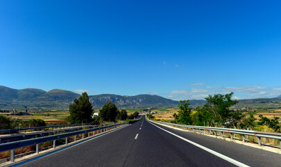 Autobahn Aftokinitodromos 7 / &Alpha;&upsilon;&tau;&omicron;&kappa;&iota;&nu;&eta;&tau;ό&delta;&rho;&omicron;&mu;&omicron;&sigmaf; von Korinth in Richtung Kalamata (Griechenland)