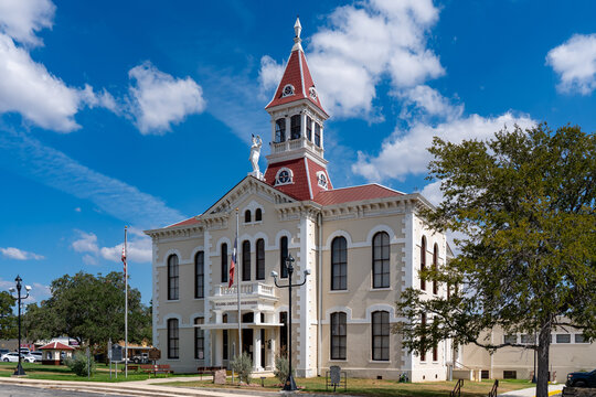 Wilson County Courthouse in Floresville, Texas