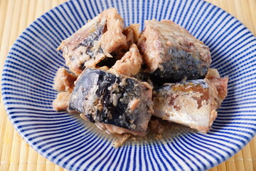 鯖の缶詰