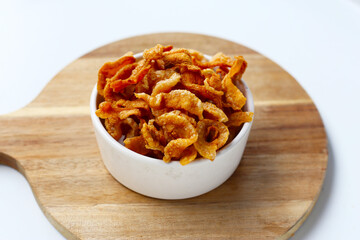 Crispy pork rinds with crunchy texture.