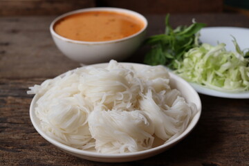 Thai Rice Noodles with Curry