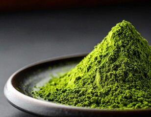 皿に盛られた抹茶の粉　イラスト