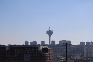 Naklejka premium Bâtiment radio