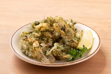 やげん軟骨揚げ　青海苔