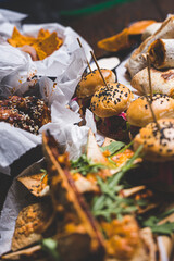 Jedzenie, przekąski, ciasta.  © voro