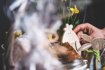 Wielkanocne przysmaki na tradycyjnym polskim stole. © voro