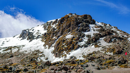 panorama andino innevato Ecuador