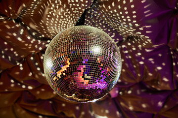 Sparkling Silver Disco Ball for Party	