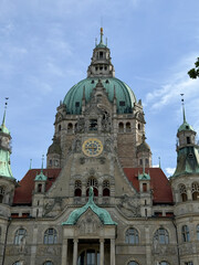 Fototapeta premium Architectural Details of the New Town Hall (Neues Rathaus) in Hannover, Germany