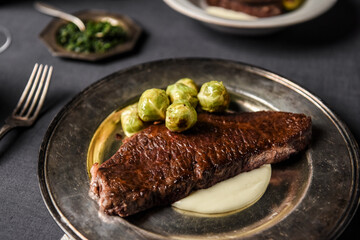 스테이크 연출이미지