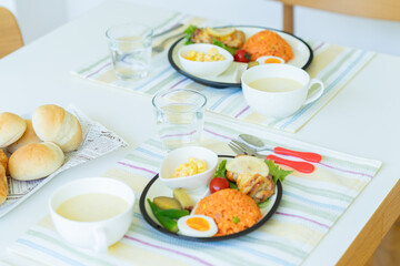 食卓イメージ