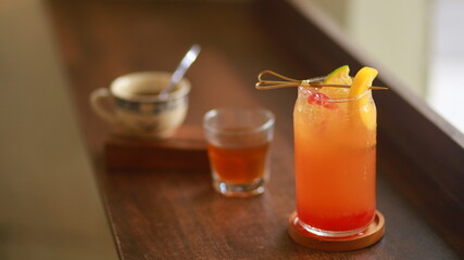 delicious sweet and fragrant peach tea