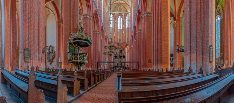 Wismar Dom Innen Panorama