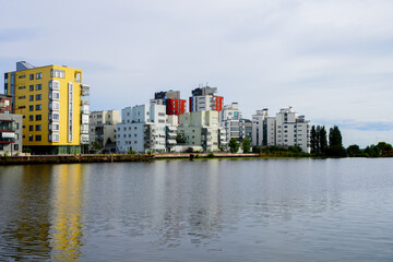 Obraz premium View of a river in city