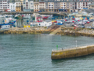 Faro de Luarca y puerto en la Comarca del Vald&eacute;s, Principado de Asturias