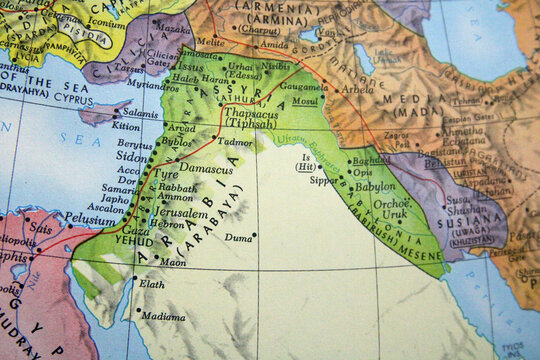 Ancient map showing the historical region of the Fertile Crescent and surrounding areas in the Middle East. Period of maximum splendour of empires such as the Assyrian, Neo-Babylonian and Persian.