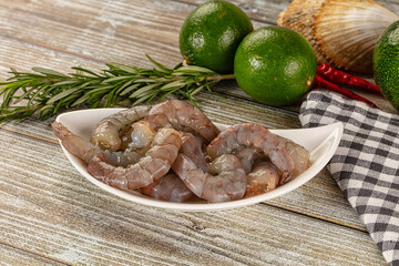 Raw peeled shrimp for cooking