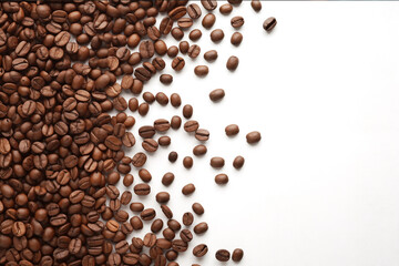 Los granos de café se dispersan como ritmo visual: textura, aroma y pausa cotidiana.Granos de café tostado sobre fondo blanco, densidad gradual, textura ovalada, composición limpia y contrastada.