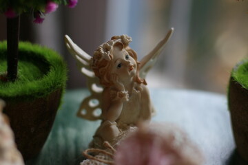 Angel Figurine in Soft Romantic Light – Decorative and Spiritual Symbo