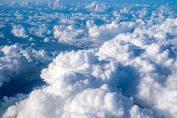white cloud clusters