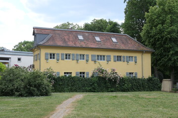Obraz premium Ehemaliges Küchenhaus im Brentanopark in Frankfurt