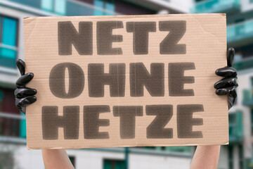 “Netz Ohne Hetze” Moderation schützt Austausch vor Abbruch. INTERNET. SAFETY. COMMUNITY.