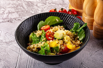 Bilgur tabuleh salad with vegetables