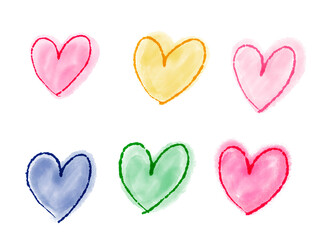 ピンク、青、緑、黄色のハート、水彩とペン