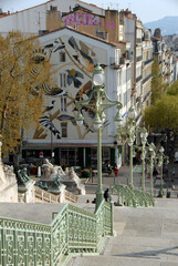 Escalier monumental de la gare Marseille-Saint-Charles, 104 marches entrecoupées de 7 paliers de repos, ville de Marseille, département des Bouches-du-Rhône, France	