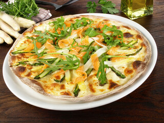 Asparagus Pizza with Salmon