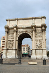 La Porte d'Aix, l'Arc de Triomphe s'élève place Jules Guesde, construite en l'Honneur du Roi Louis XVI et pour célébrer la fin de la guerre d'Indépendance des Etats-Unis, Ville de Marseille, France