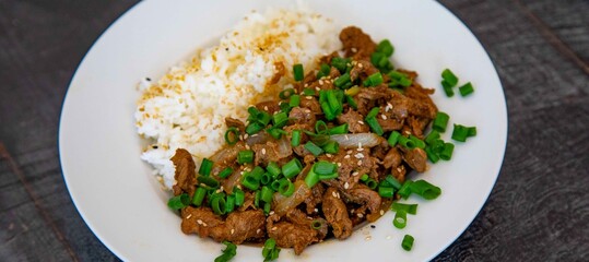 Bulgogi is a typical Korean homemade barbecue and rice is a typical delight of South Korean cuisine, known for its strong flavor and super tender and tasty meat.