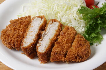 とんかつ三元豚