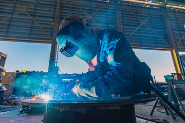 Welding of steels with Mig welding, flange nozzle welding