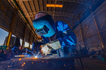 Welding of steels with Mig welding, flange nozzle welding