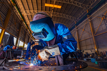Welding of steels with Mig welding, flange nozzle welding