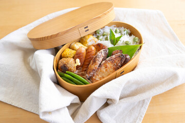 豆ごはんのお弁当