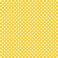 和柄の七宝柄で黄系色