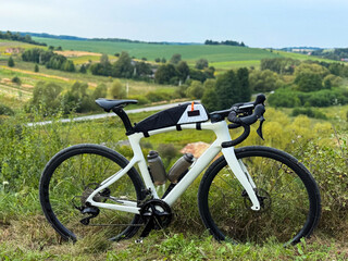 Obraz premium Cycling Adventure in the Countryside with a Road Bike