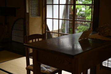 小泉八雲旧居にある小泉八雲が使用した机　島根県　松江市