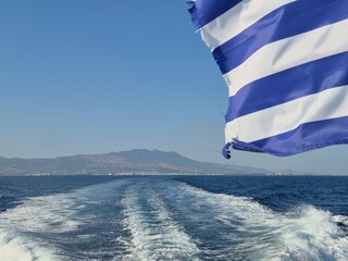 Wyspa Kos - Grecja - rejs do Turcji i widoki na wyspe Kos ze statku © Konrad