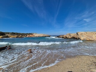 Plaża Limnionas - wyspa Kos - Grecja - piękna kamienista plaża  © Konrad