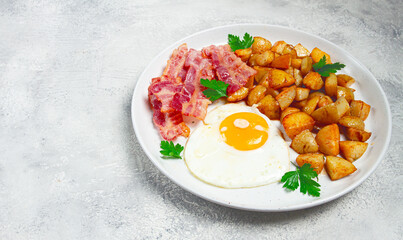 Polish breakfast, fried potatoes, with egg and bacon, homemade, no people, breakfast,