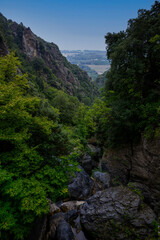 Paysage face &agrave; la cascade de l'Ucelluline, Haute-Corse, Corse, France