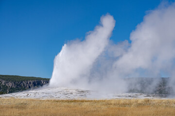 Old Faithful is a cone geyser in Yellowstone National Park in Wyoming, United States. Hydrothermal System. The Yellowstone Caldera / Yellowstone Plateau Volcanic Field. Yellowstone hotspot. 