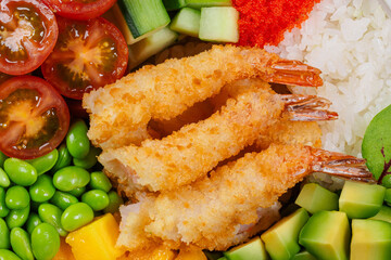 Poke bowl with shrimp tempura, avocado, mango and rice

Japanese sushi bowl with tempura shrimp, fish roe and vegetables

Colorful poke bowl with shrimp tempura and fresh ingredients
