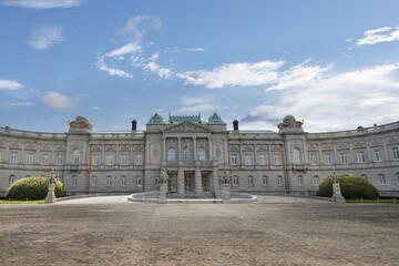 迎賓館赤坂離宮前庭から見た本館