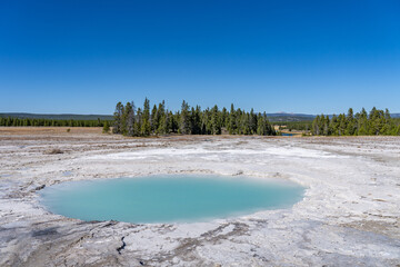 Opal Pool, Midway Geyser Basin Trail. Yellowstone National Park , Wyoming. Hydrothermal System. hot-spring deposits. Yellowstone Plateau
