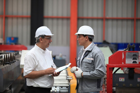 engineer team full skill quality for maintenance and training in industry factory worker , warehouse Workshop for factory operators,mechanical engineering team production.